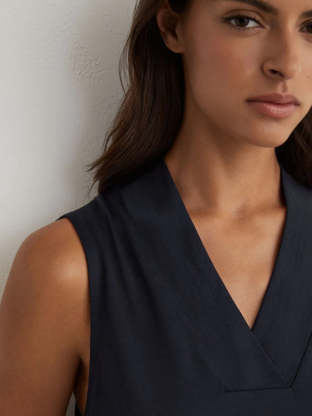Reiss Navy Jersey V-neck Vest, view 4