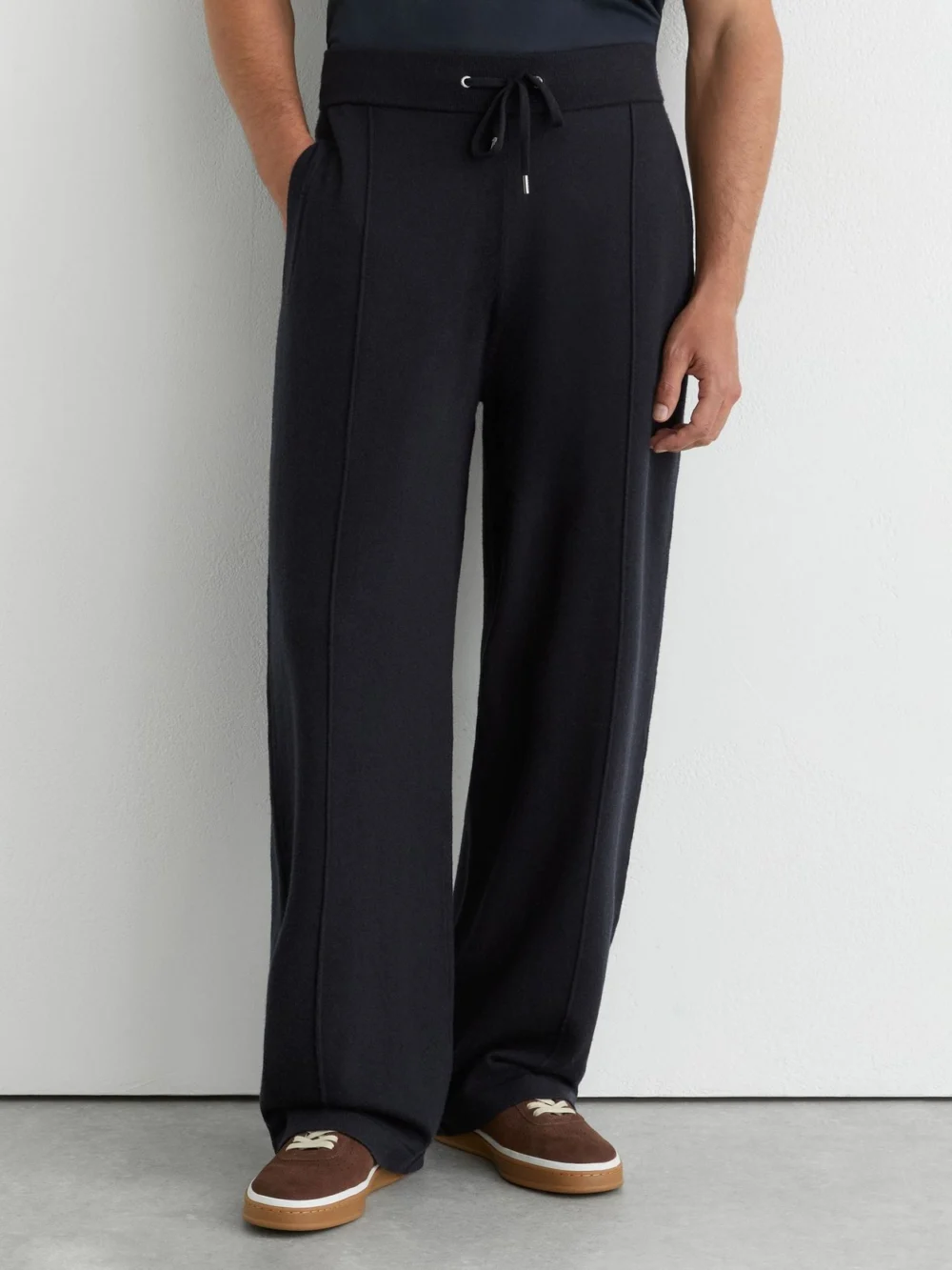 Reiss Navy Merino Wool-blend Relaxed-fit Joggers, view 4