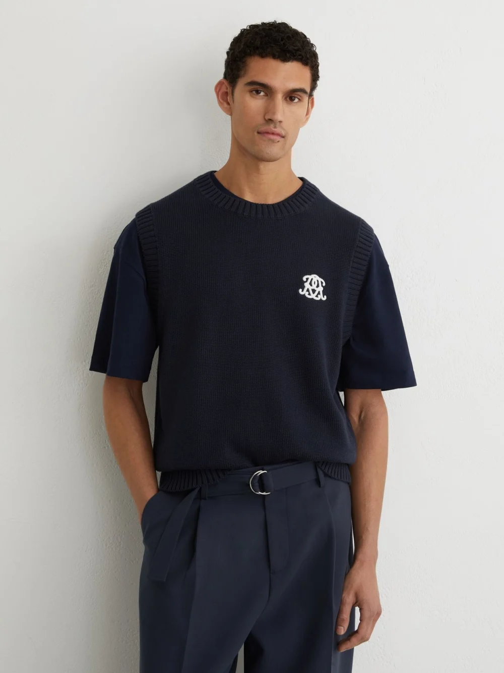 Reiss Navy Monogram Embroidered Relaxed Knit Vest, view 3