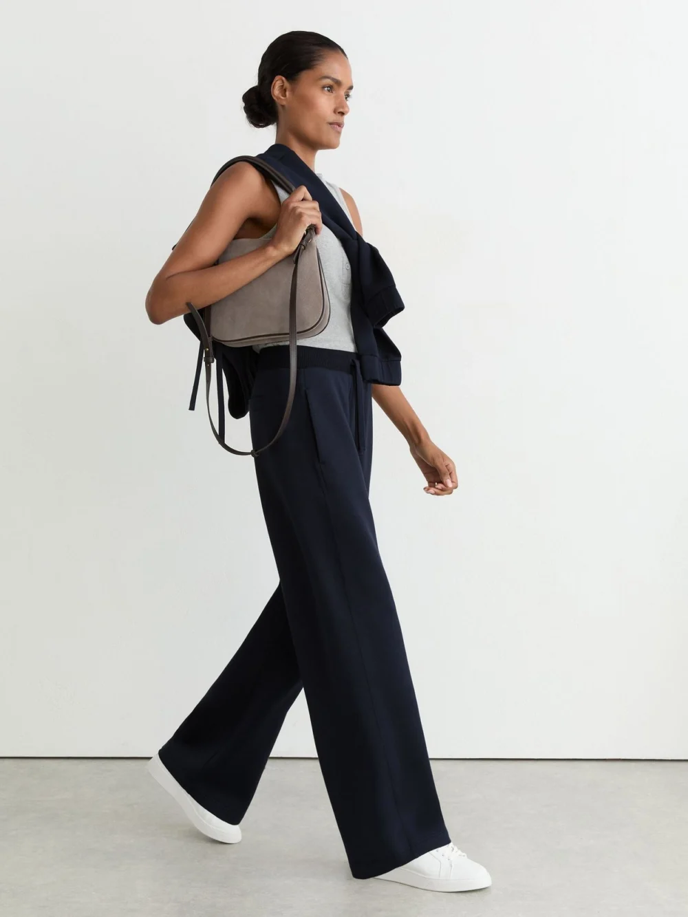 Reiss Navy Premium Interlock Wide-leg Joggers, view 5