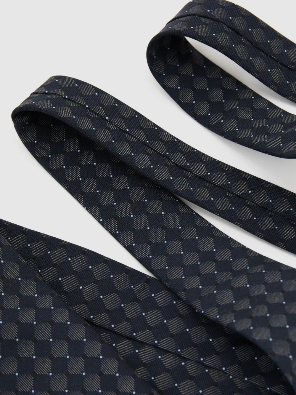 Reiss Navy Silk-blend Woven Tonal Diamond Tie,, view 3