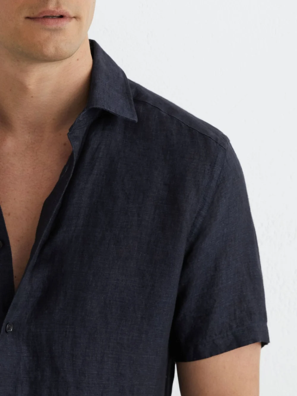 Reiss Navy Slim Fit Linen Button-through Shirt, view 4
