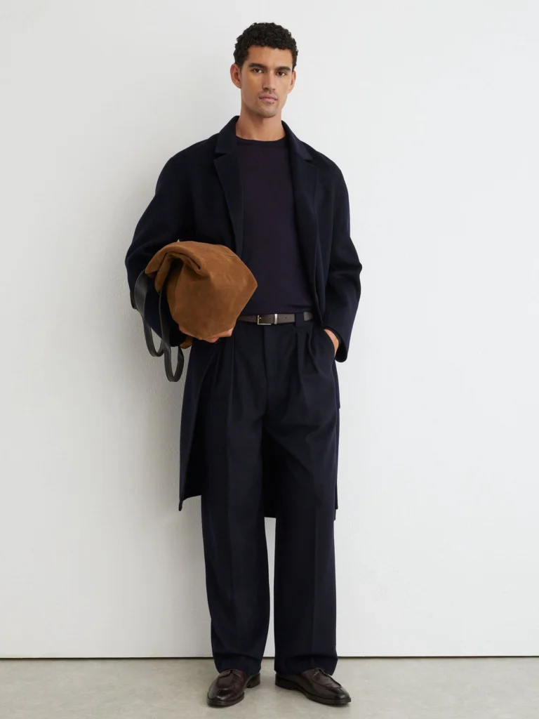 Reiss Navy Wool-blend Flannel Relaxed-fit Pleated Trousers