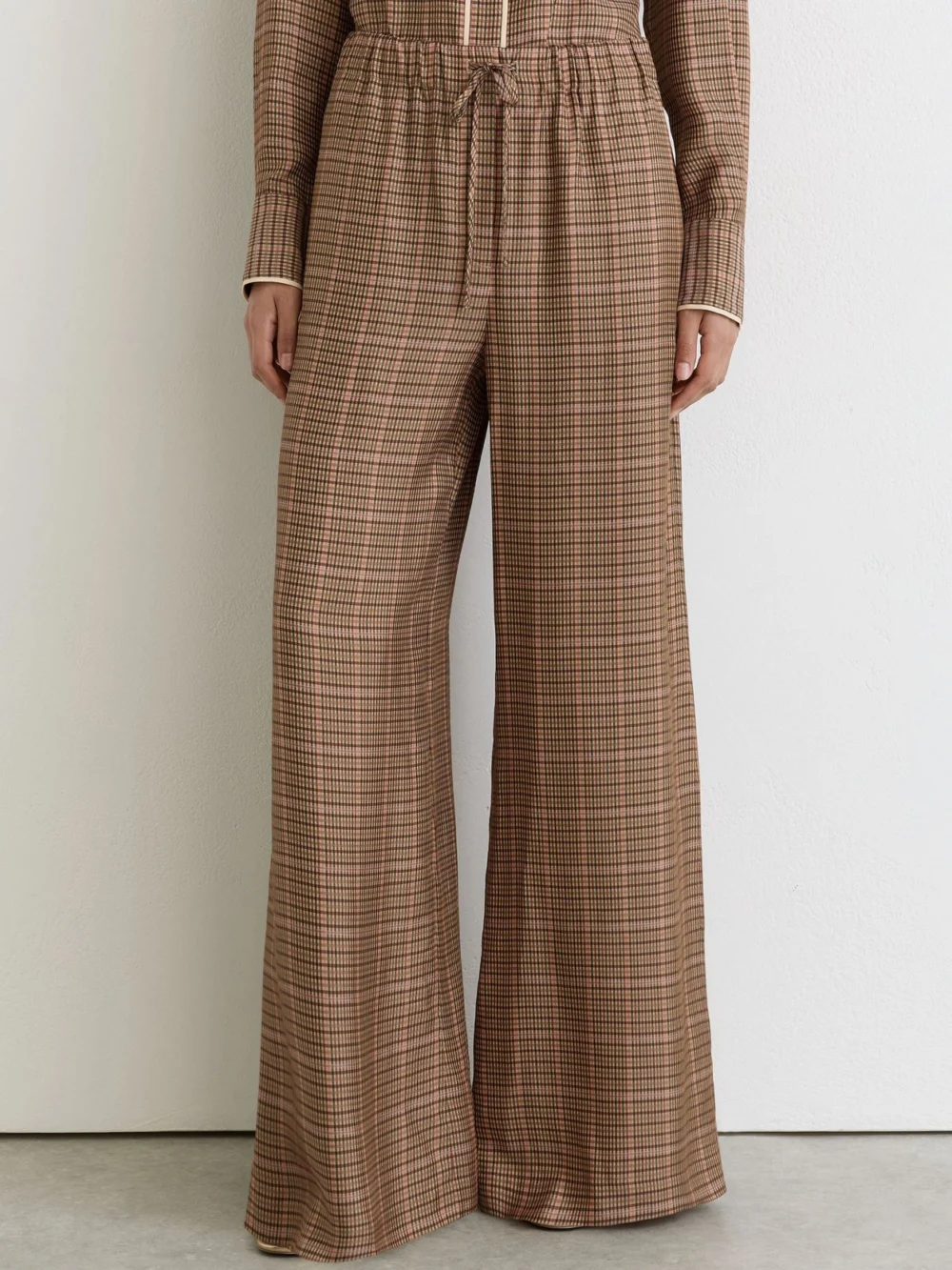 Reiss Neutral Check Wide-leg Trousers, view 4