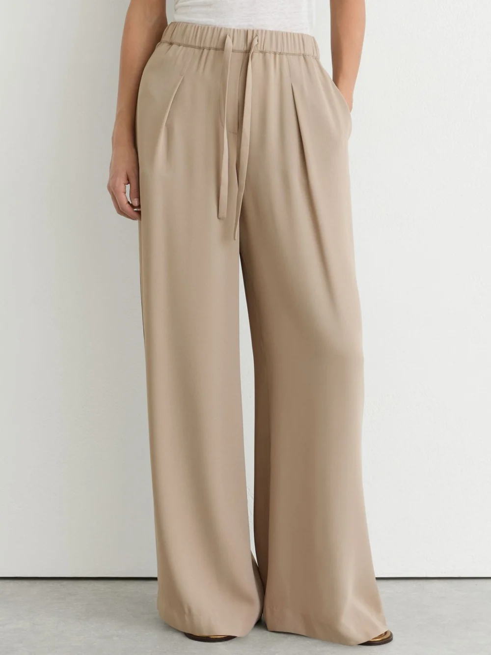 Reiss Neutral Drawstring Wide-leg Trousers, view 4