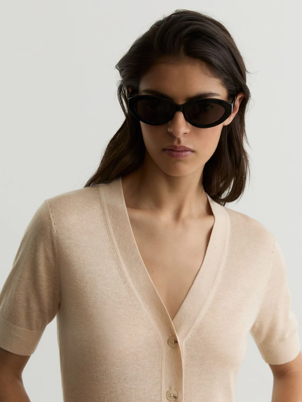 Reiss Neutral V-neck Short-sleeve Cardigan, view 4