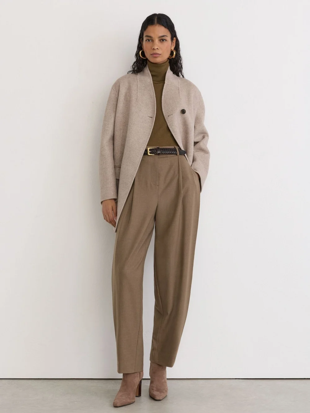 Reiss Neutral Wool-blend Collarless Blind-seam Short Coat, view 3