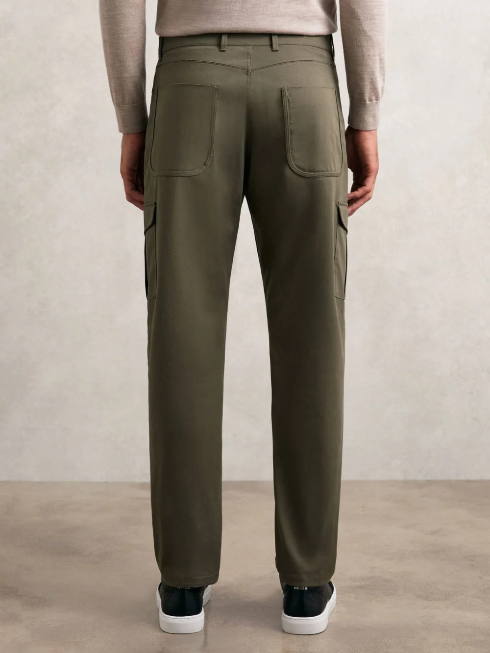 Reiss Olive Green Cotton Tapered Cargo Trousers with Stretch, view 4