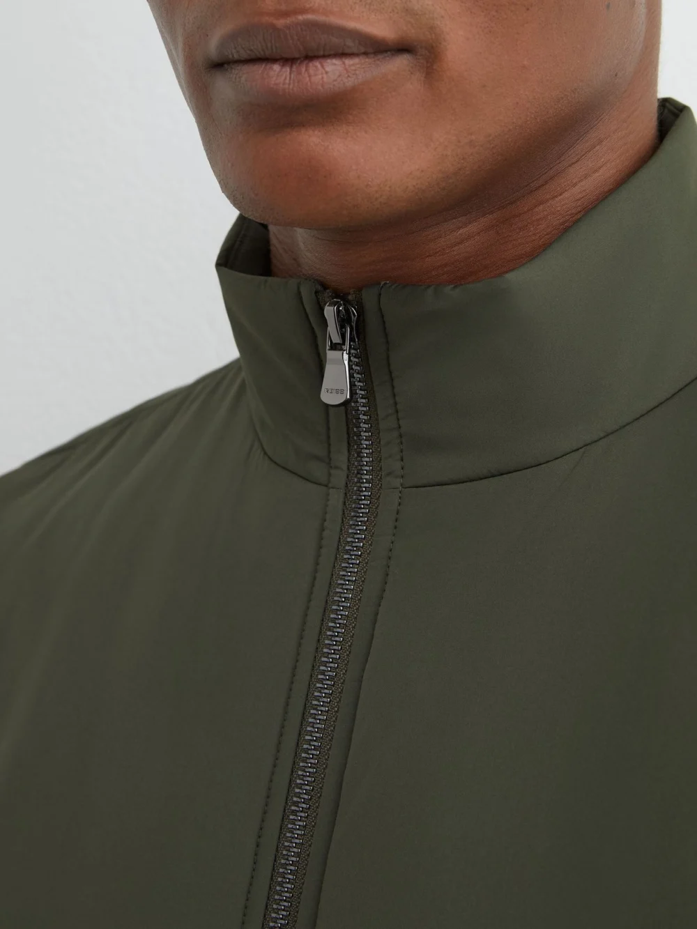 Reiss Olive Green Technical Padded Zip-through Gilet, view 3