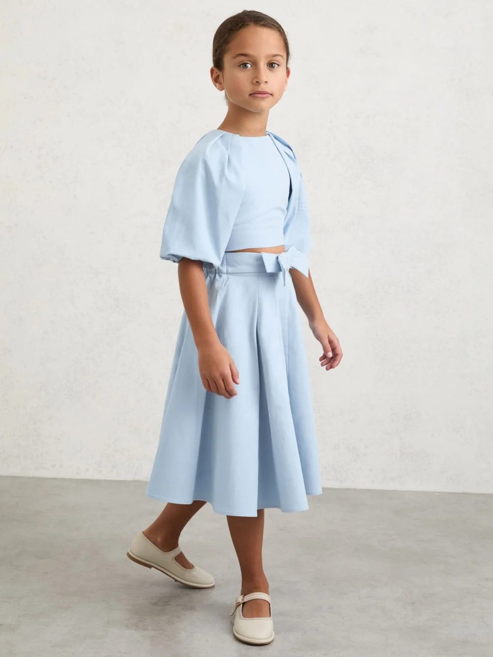 Reiss Pale Blue 3-9 yrs Bow-detail Pleated Midi Skirt, view 5