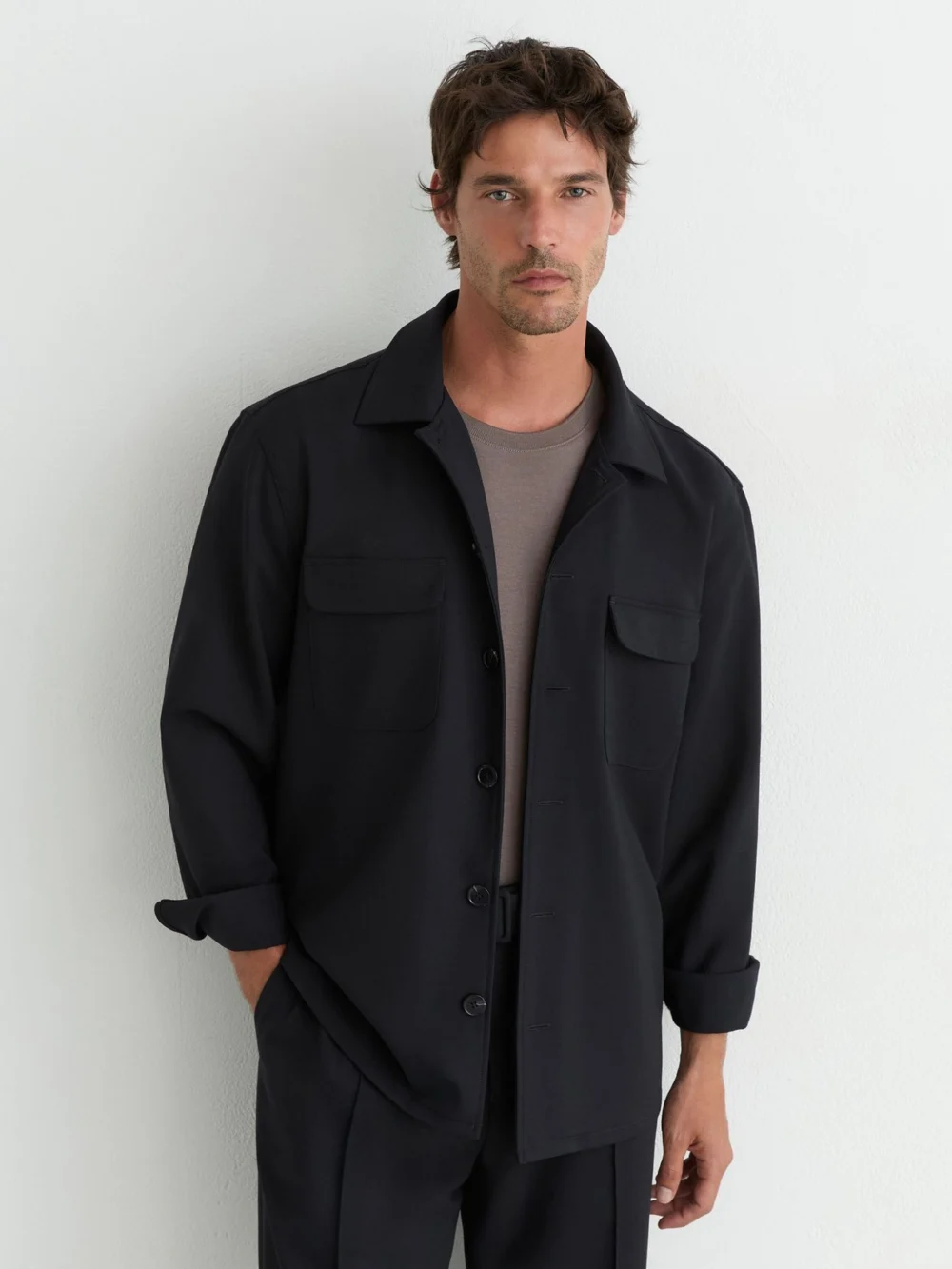 Reiss Peshi Men's Navy Twin-pocket Button-through Overshirt, view 4