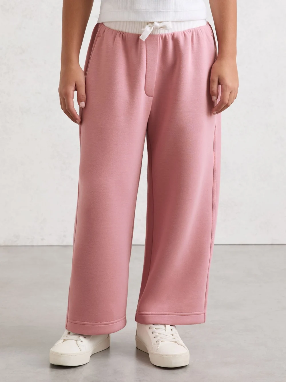 Reiss Rose 13-14 yrs Wide-leg Interlock Drawstring Joggers,, view 3