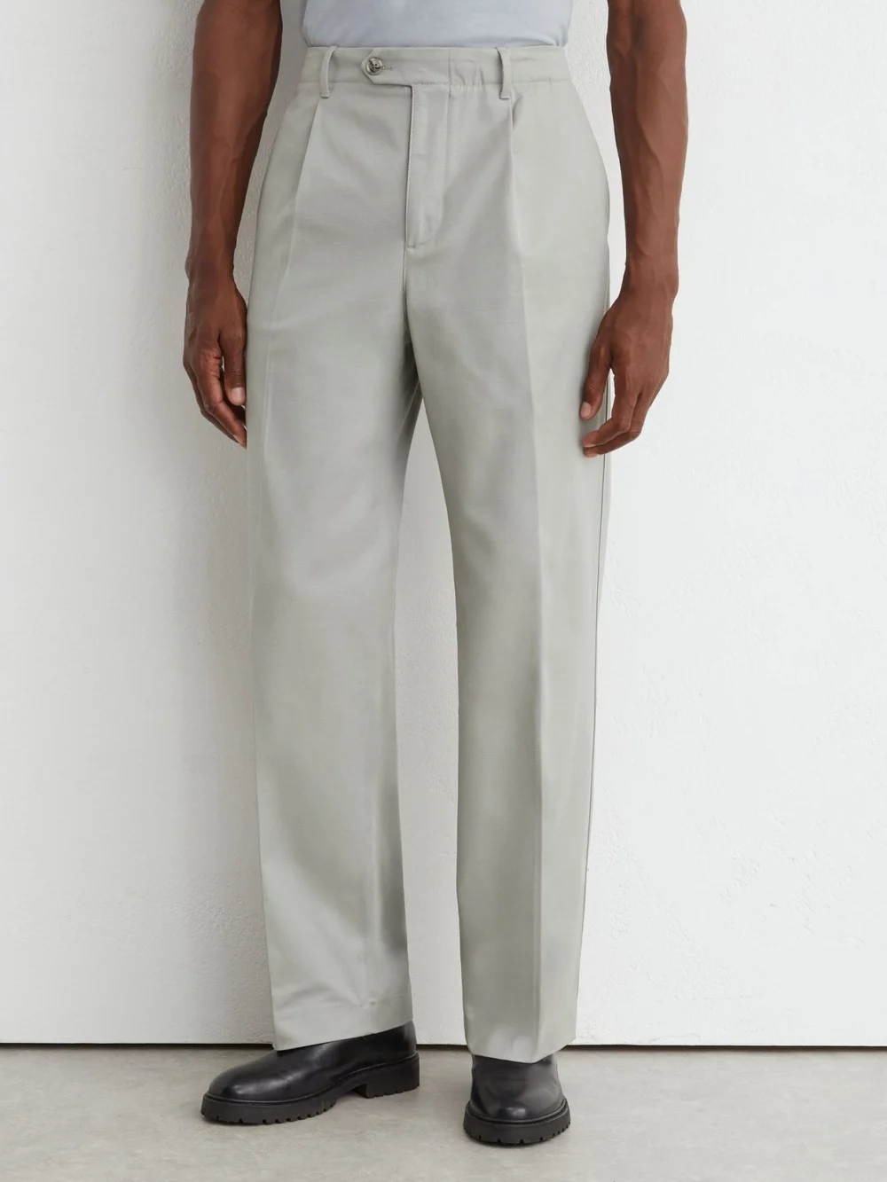 Reiss Sage Green Cotton Slub Pleated Relaxed-fit Trousers, view 3