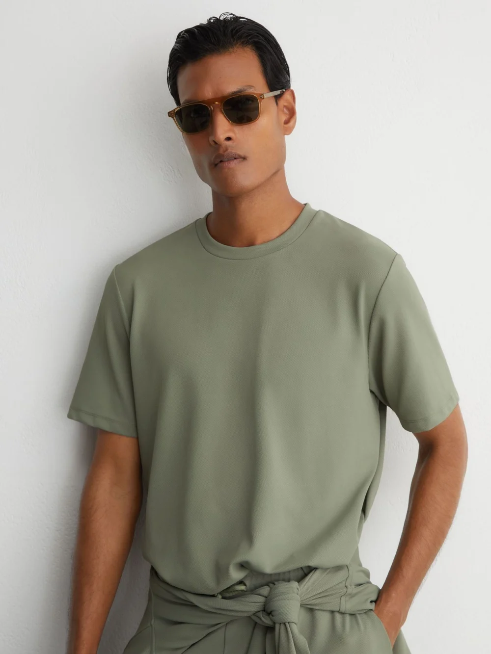 Reiss Sage Green R-flex Stretch-twill Modern-fit T-shirt