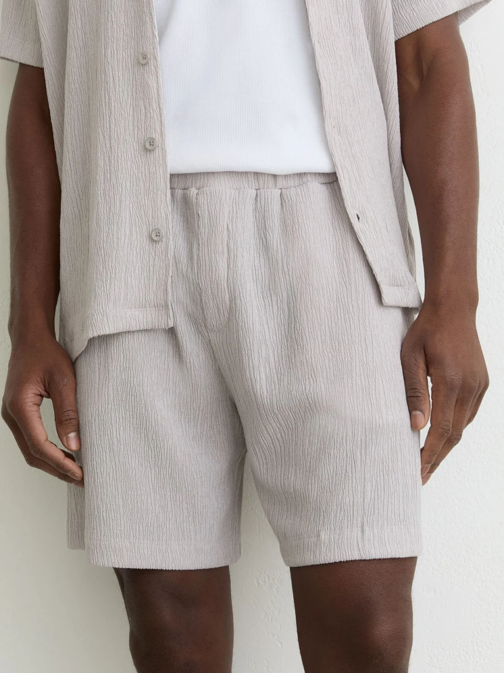 Reiss Silver Textured Drawstring Shorts, view 4