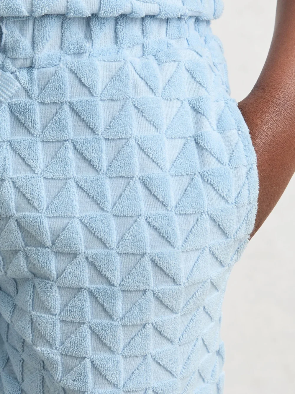 Reiss Soft Blue 9-13 yrs Textured Towelling Shorts, view 4