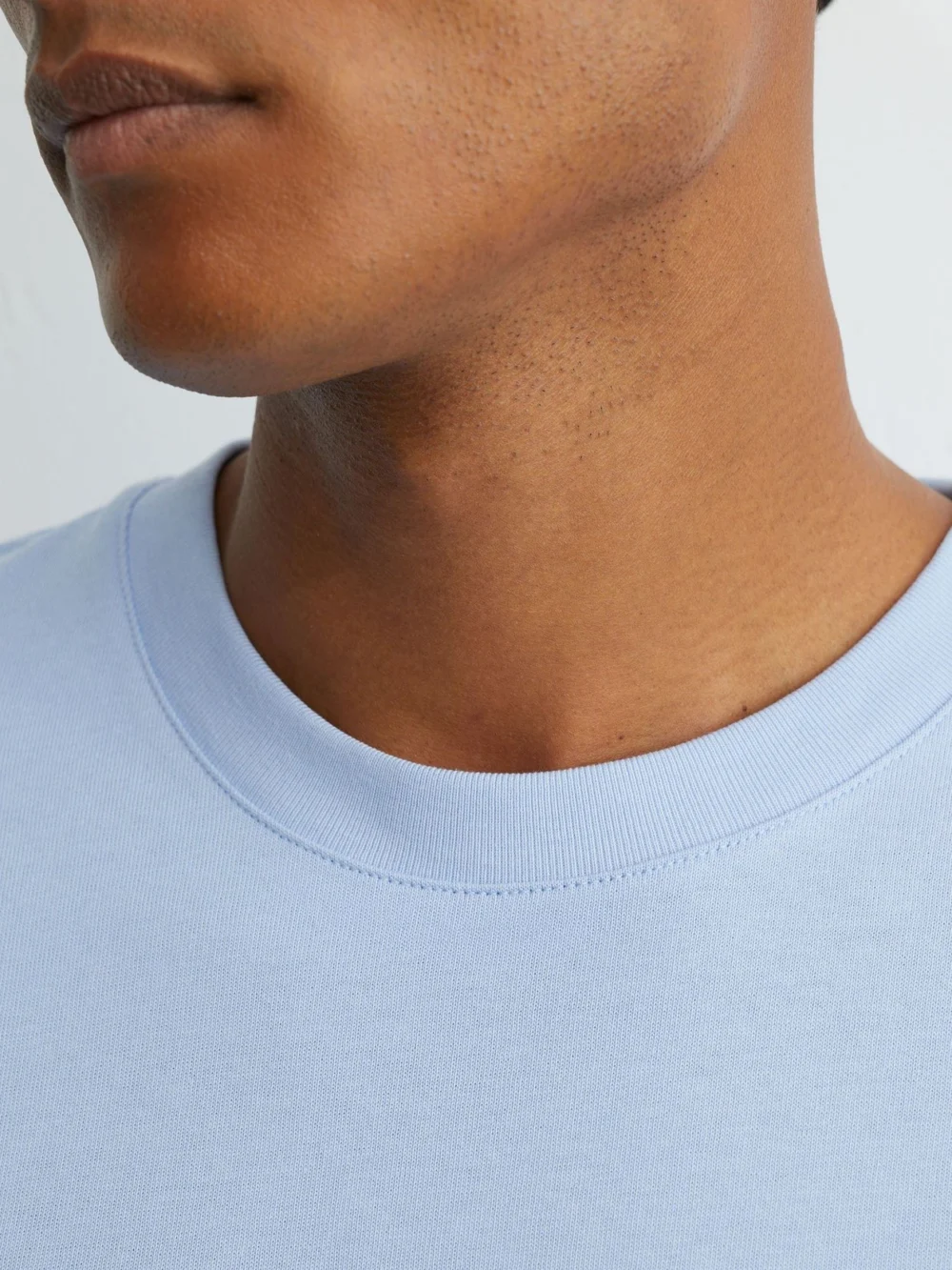 Reiss Soft Blue Cotton Beach-print Relaxed-fit T-shirt, view 4