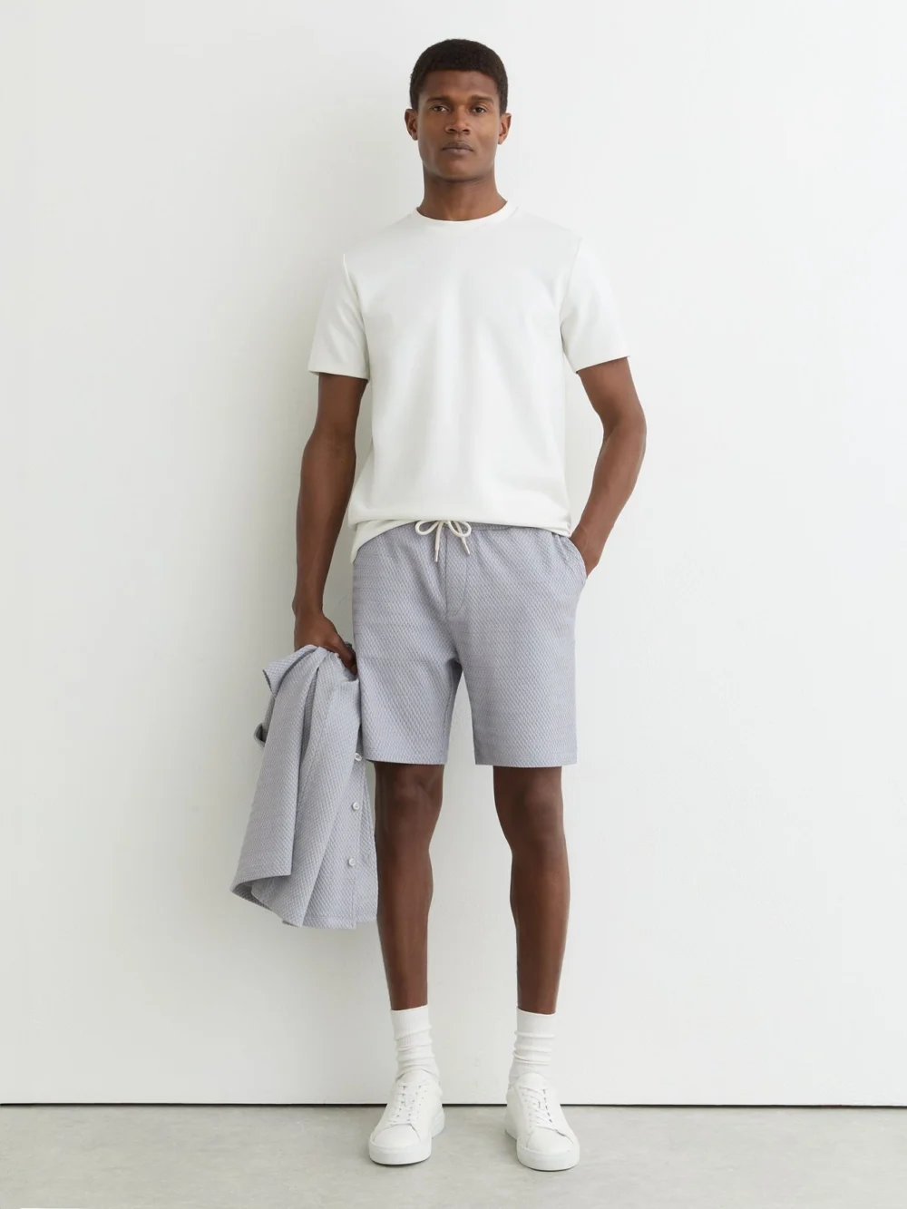 Reiss Soft Blue Jacquard Textured Drawstring Shorts, view 4