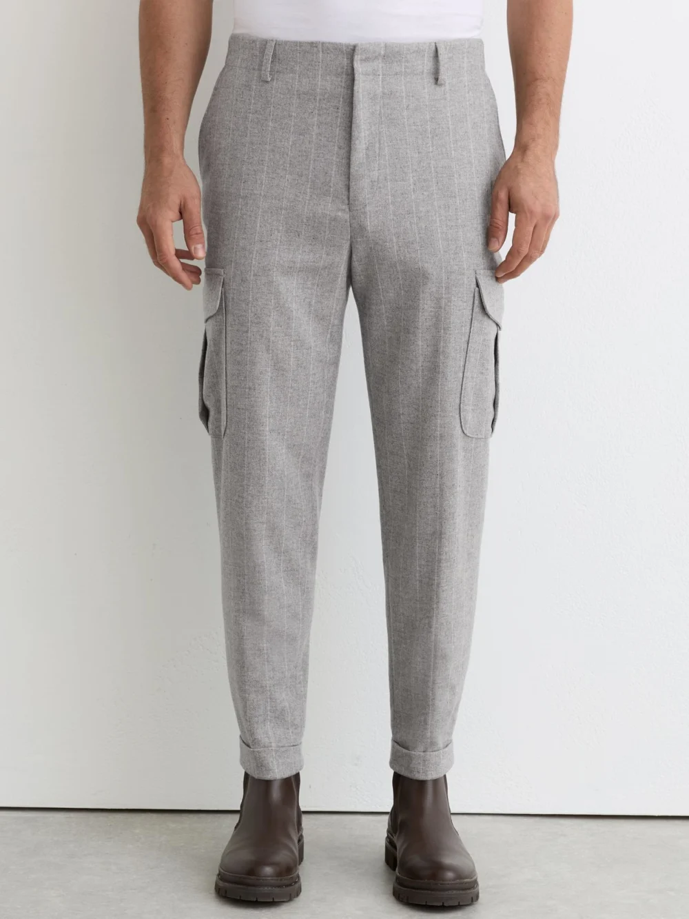 Reiss Soft Grey Wool-blend Flannel Pinstripe Cargo Trousers, view 4