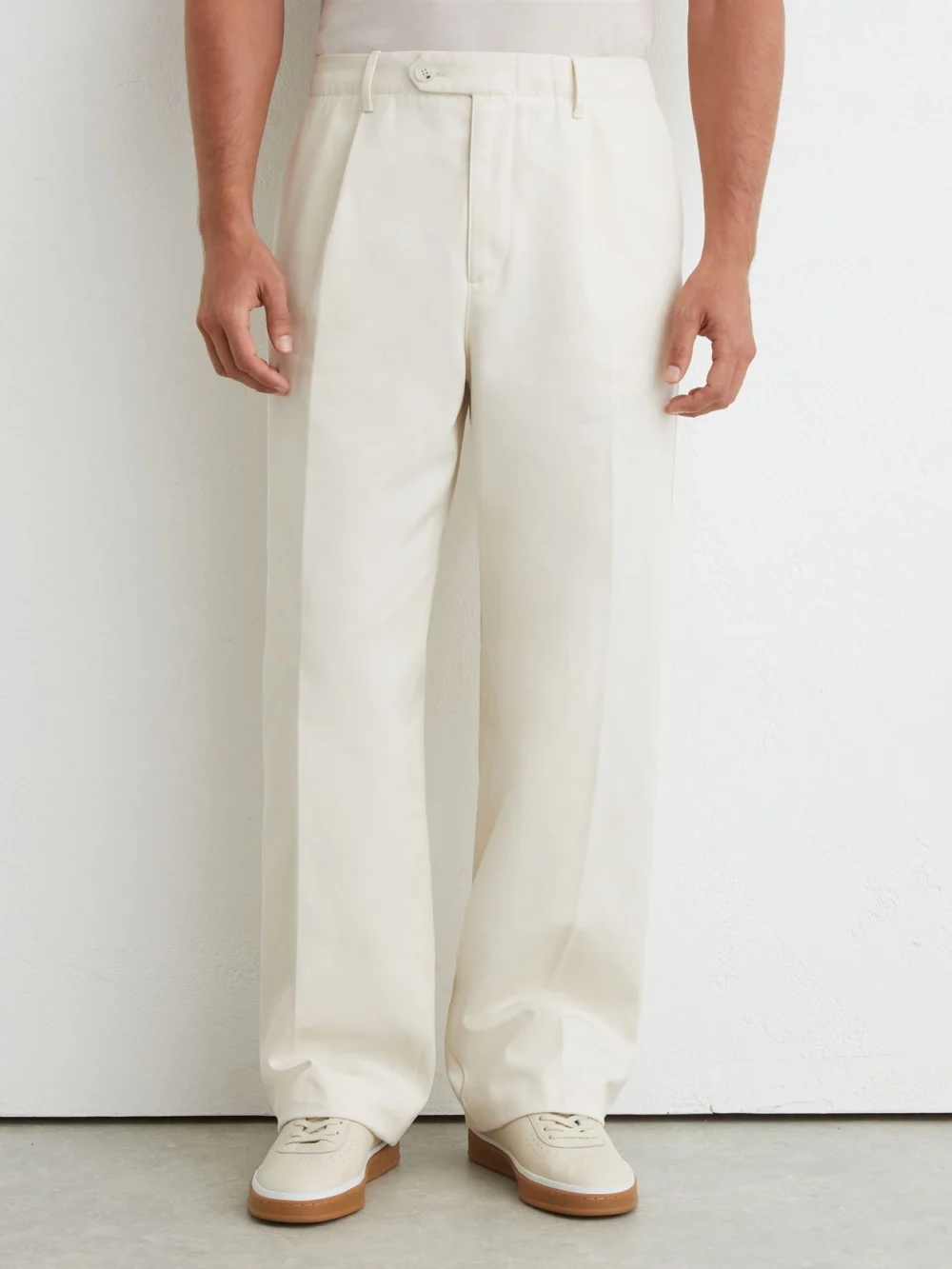 Reiss Stone Cotton Slub Pleated Relaxed-fit Trousers, view 3
