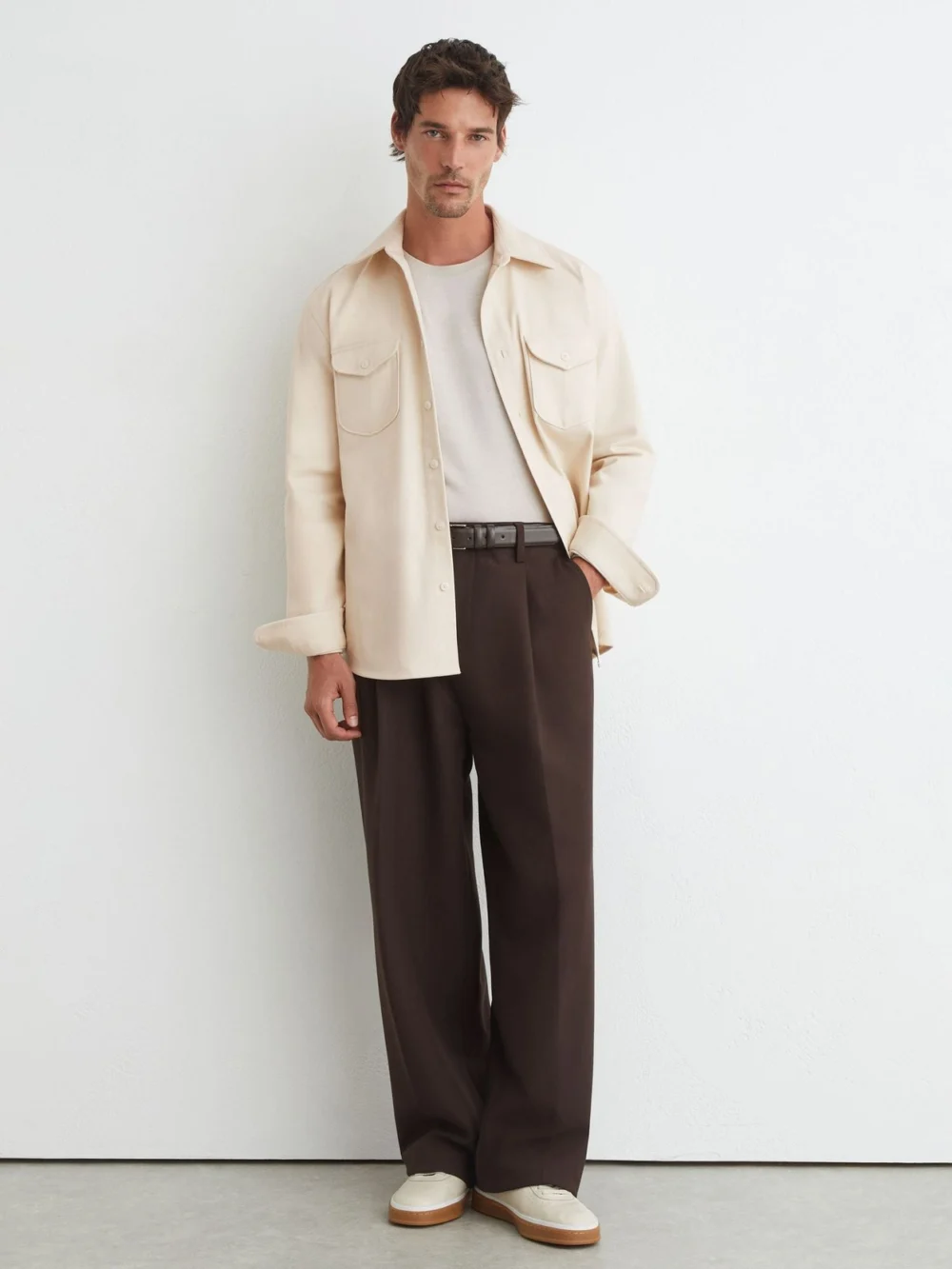 Reiss Stone Cotton-twill Twin-pocket Regular-fit Shirt, view 3