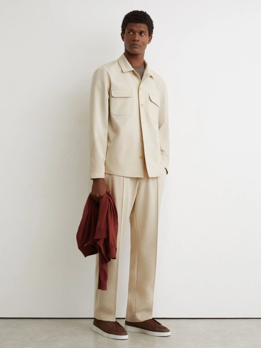 Reiss Stone Relaxed-fit Belted Pintuck Trousers, view 3