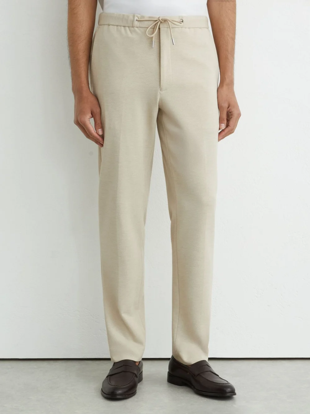 Reiss Stone Tailored Fit Textured Jersey Drawstring Suit Trousers, view 3