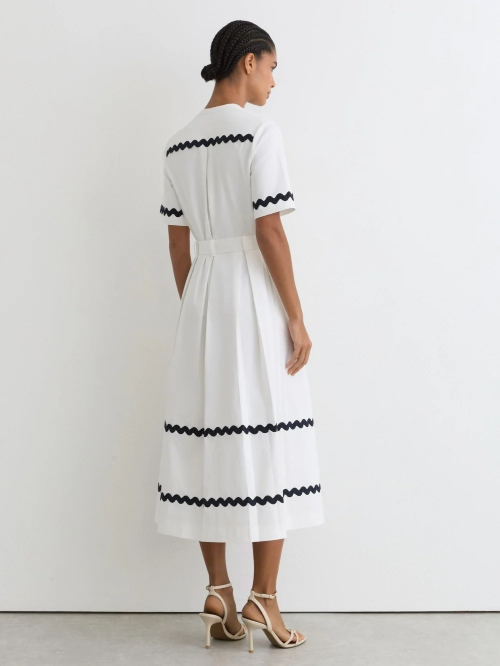 Reiss Stretch-cotton Wave-trim Midi Dress, view 4