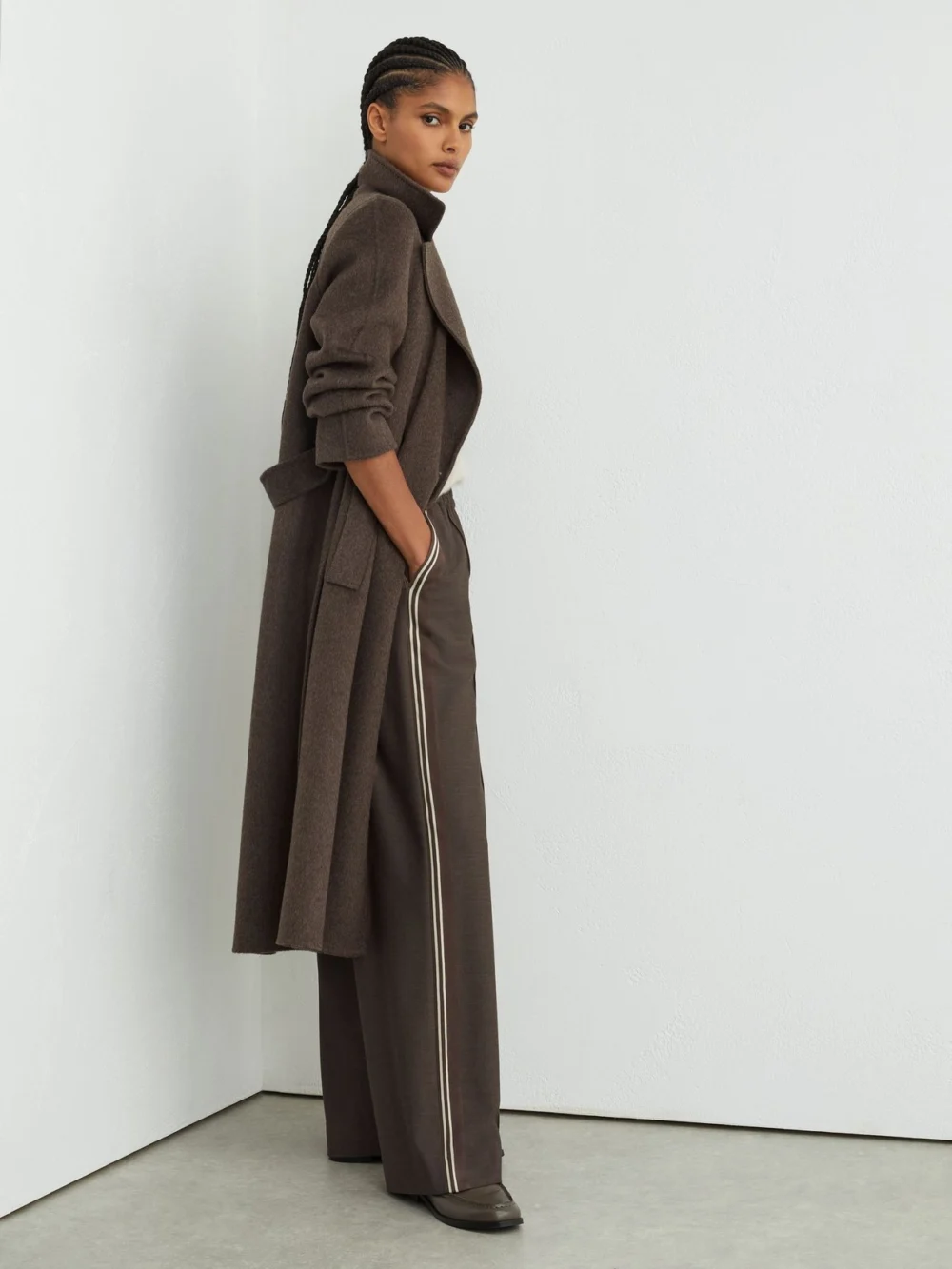Reiss Taupe Neutral Petite Mélange Side-stripe Wide-leg Trousers, view 5