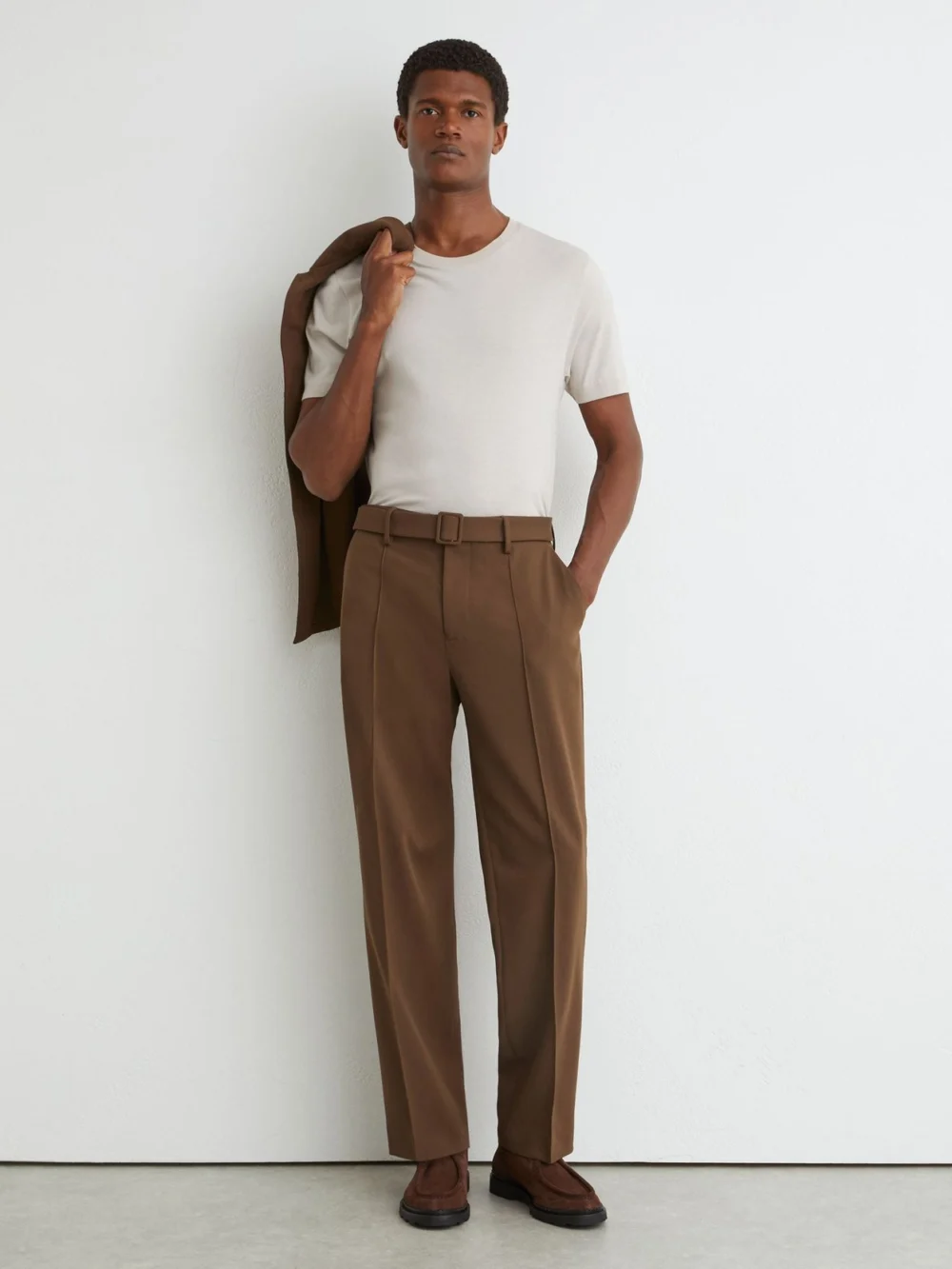 Reiss Tobacco Brown Relaxed-fit Belted Pintuck Trousers