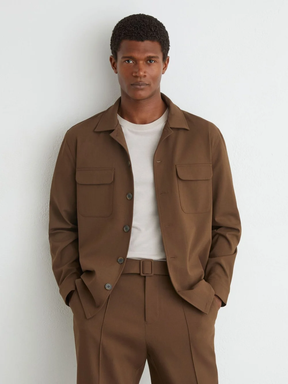 Reiss Tobacco Brown Relaxed-fit Belted Pintuck Trousers, view 4