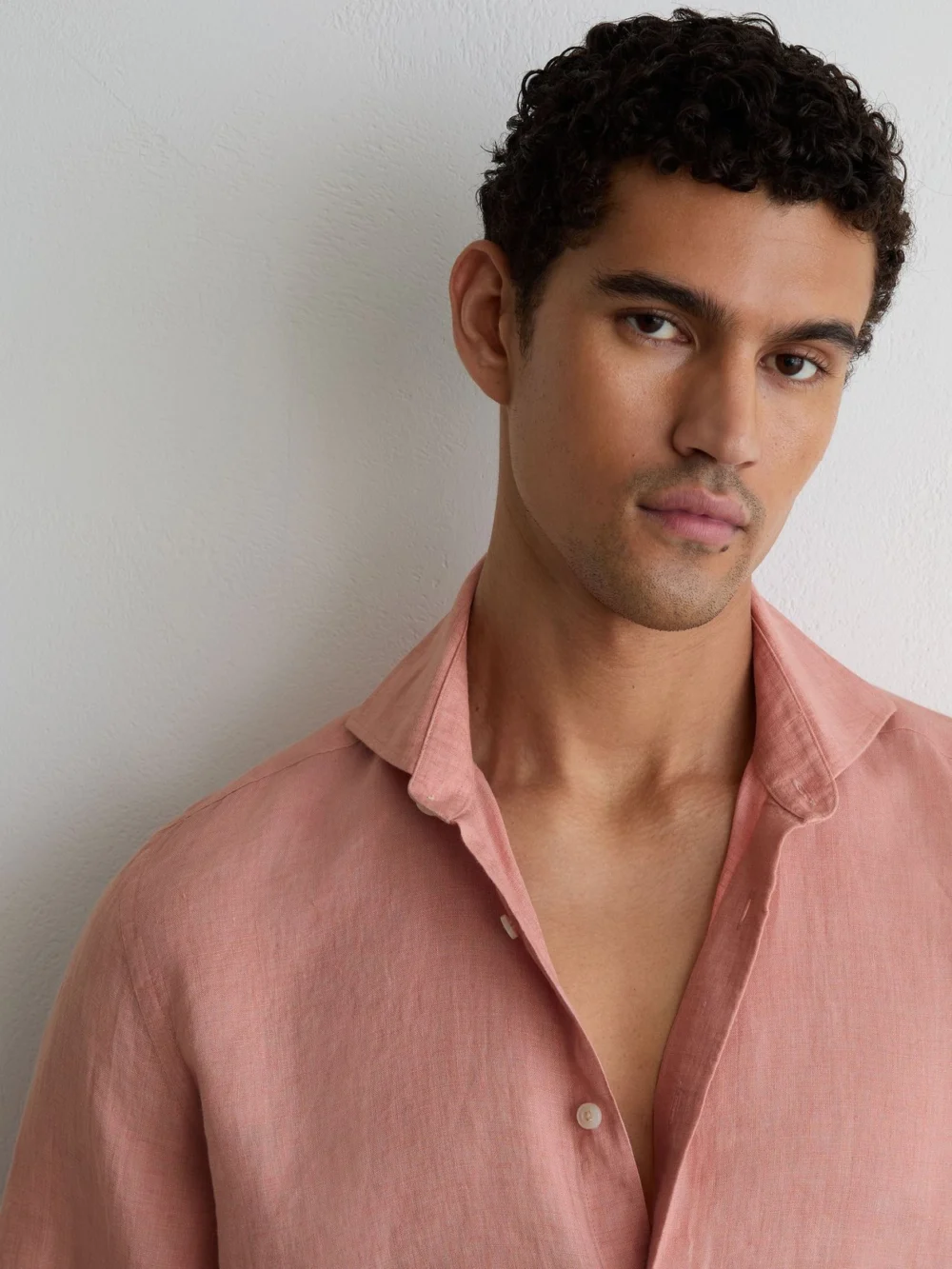 Reiss Watermelon Pink Linen Regular-fit Long-sleeve Shirt, view 4