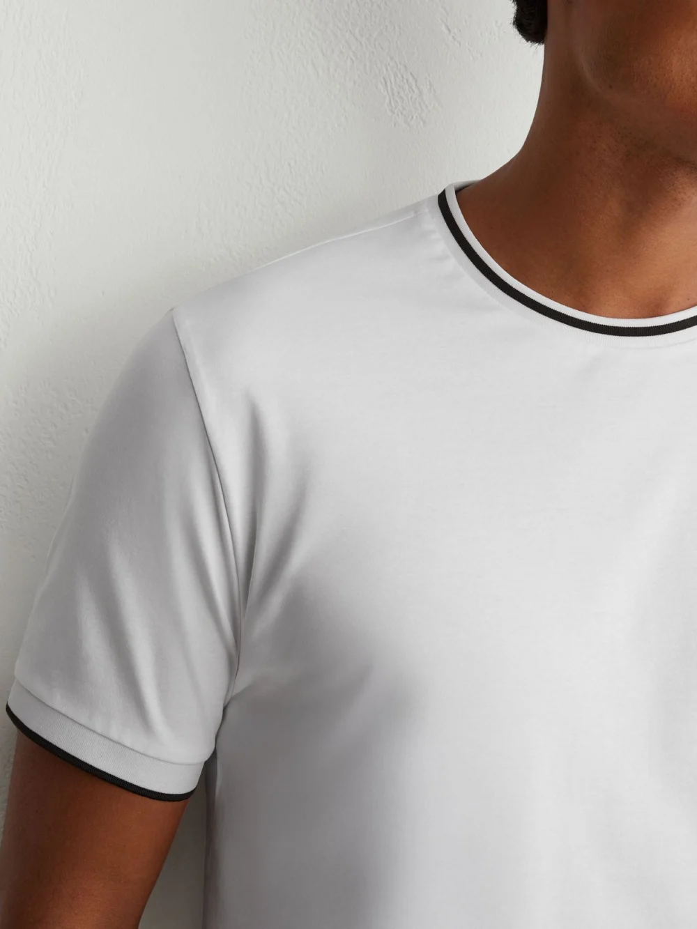 Reiss White Air-water Cotton Tipped Tailored-fit T-shirt, view 4