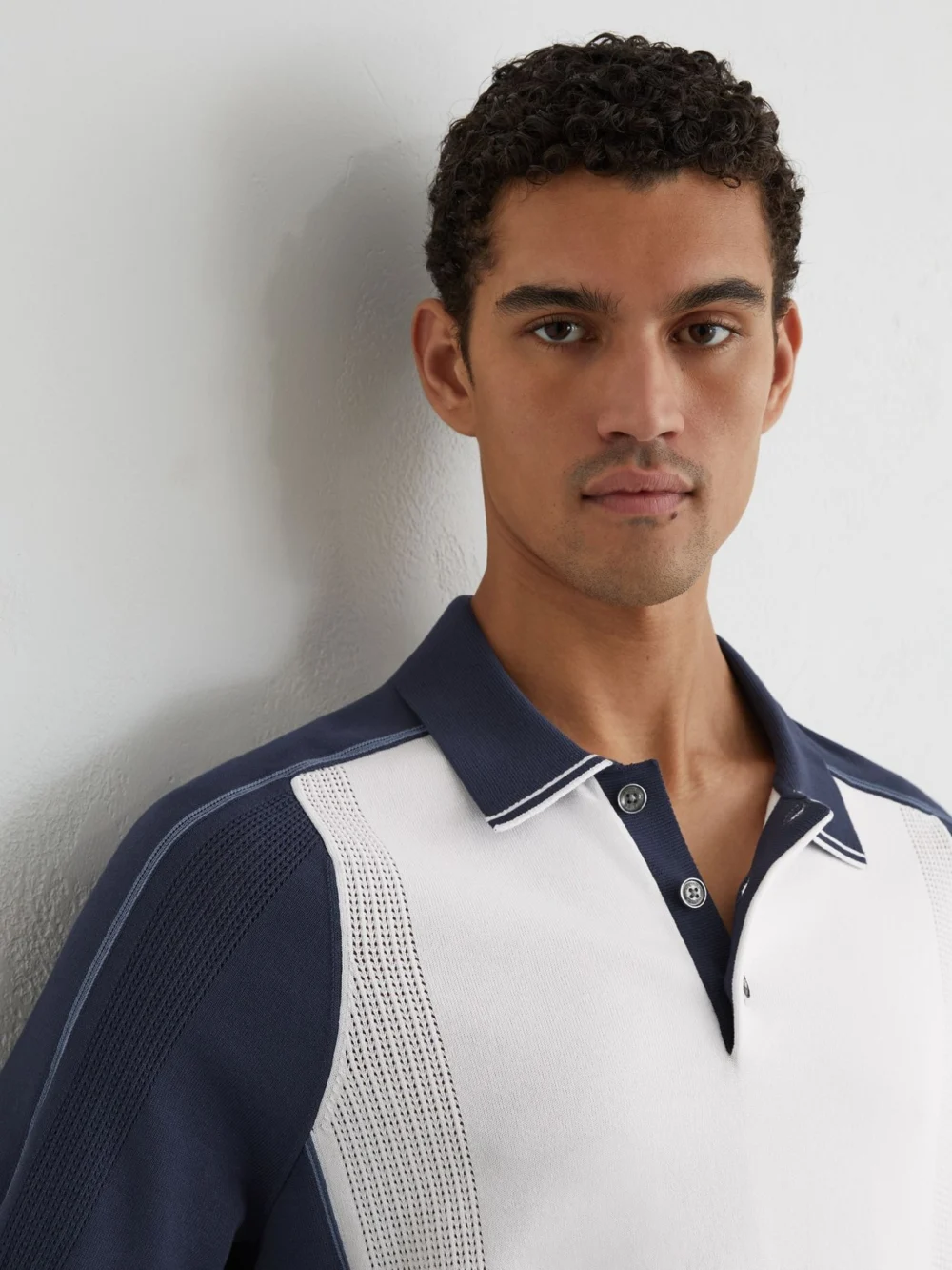 Reiss White & Airforce Blue Colour-block Knitted Polo Shirt, view 4