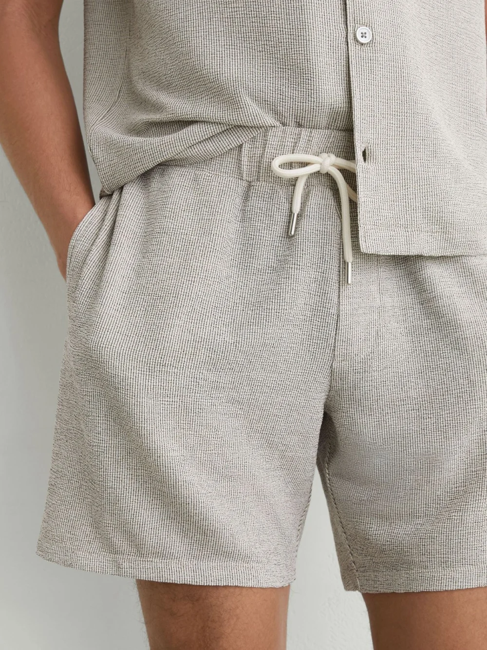 Reiss White & Black Textured Stripe Drawstring Shorts, view 4