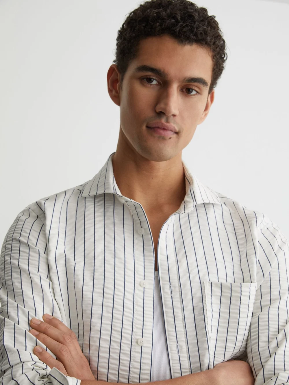 Reiss White & Blue -blend Seersucker Pinstripe Shirt Regular-fit, view 4