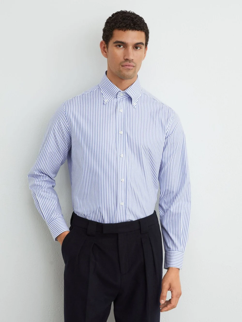 Reiss White & Blue Stripe Cotton Striped Button-down Shirt Regular-fit, view 3