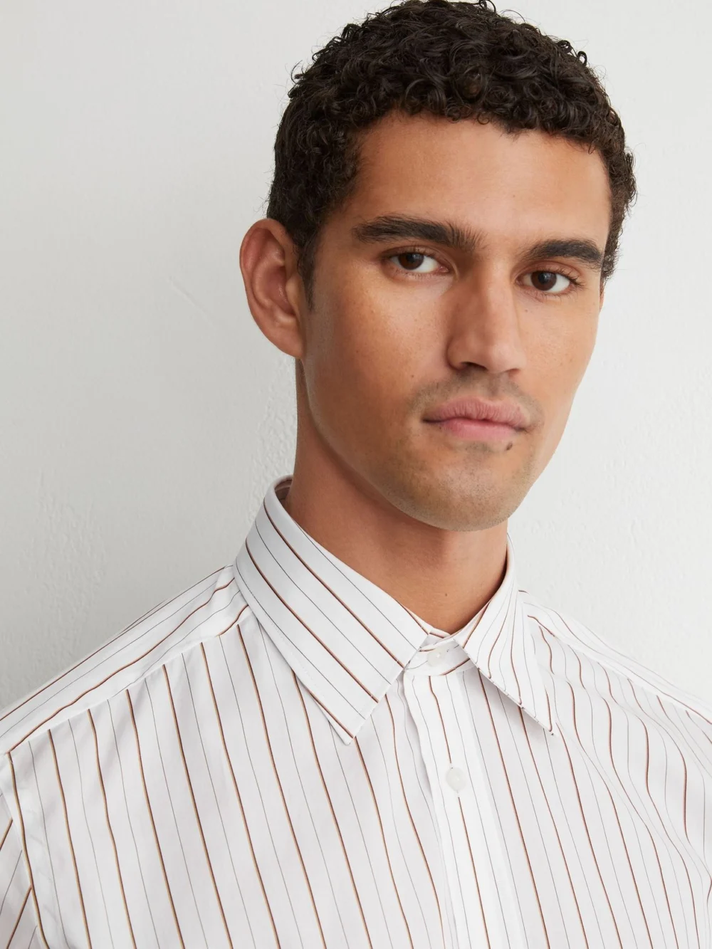 Reiss White & Brown Stripe Cotton Pinstripe Spread-collar Shirt Regular-fit, view 3