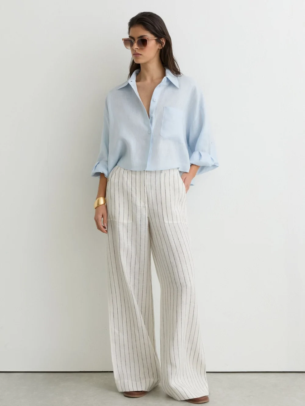Reiss White & Navy Linen Wide Leg Trousers in white/navy