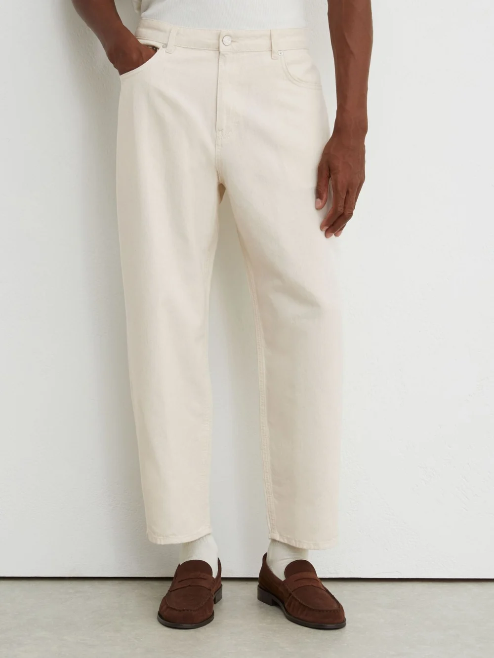 Reiss White Barrel-leg Jeans, view 3