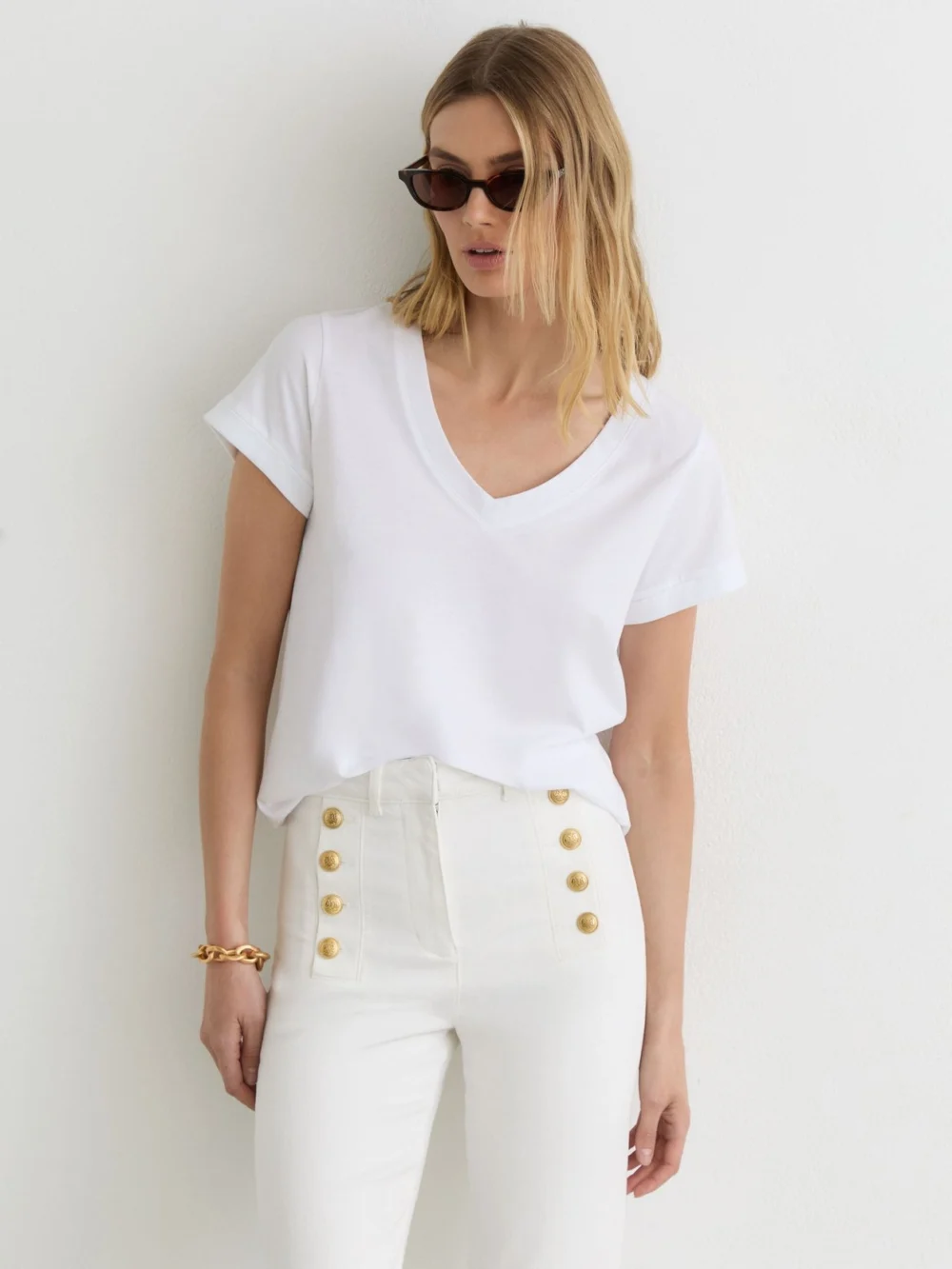 Reiss White Button-detail High-rise Flared Jeans, view 4