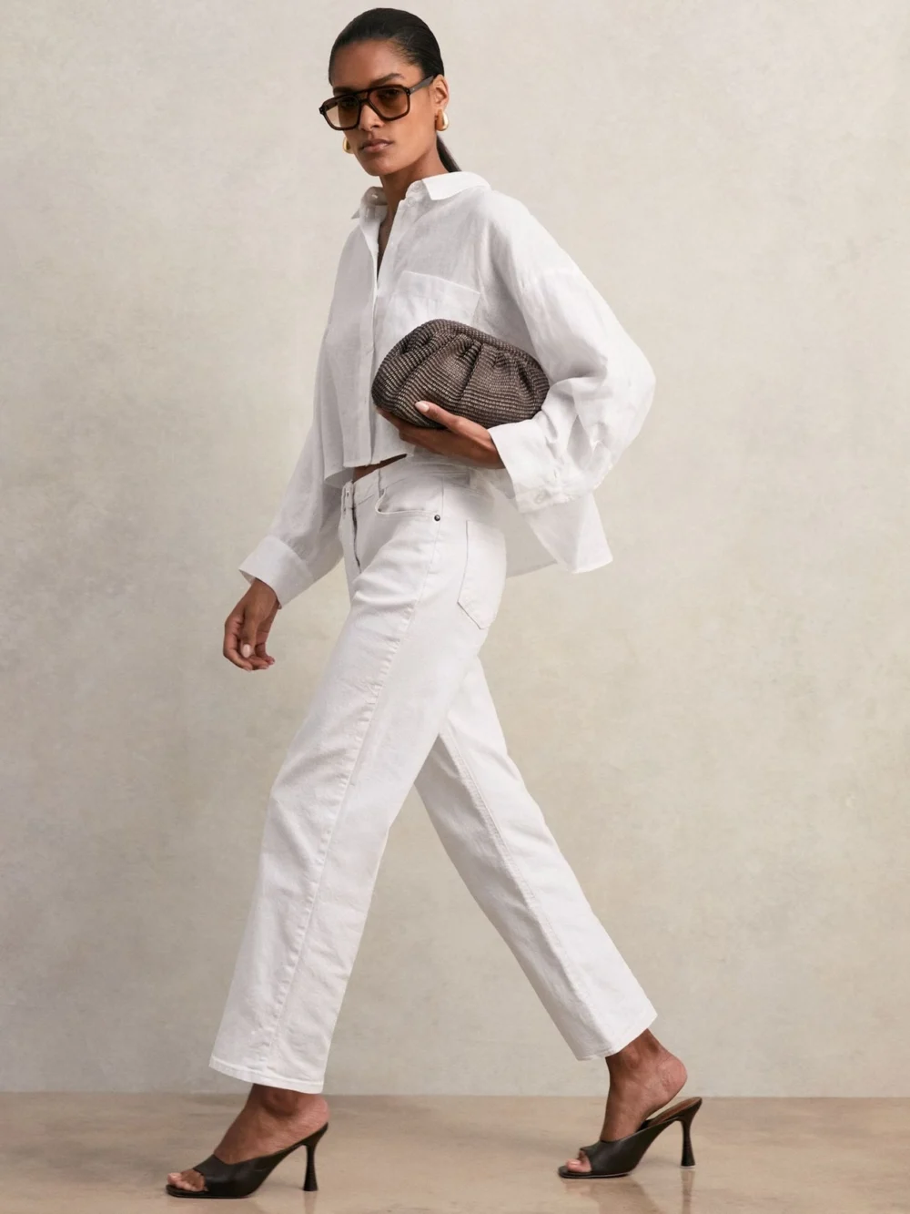 Reiss White Linen Oversize Cropped Shirt, view 5