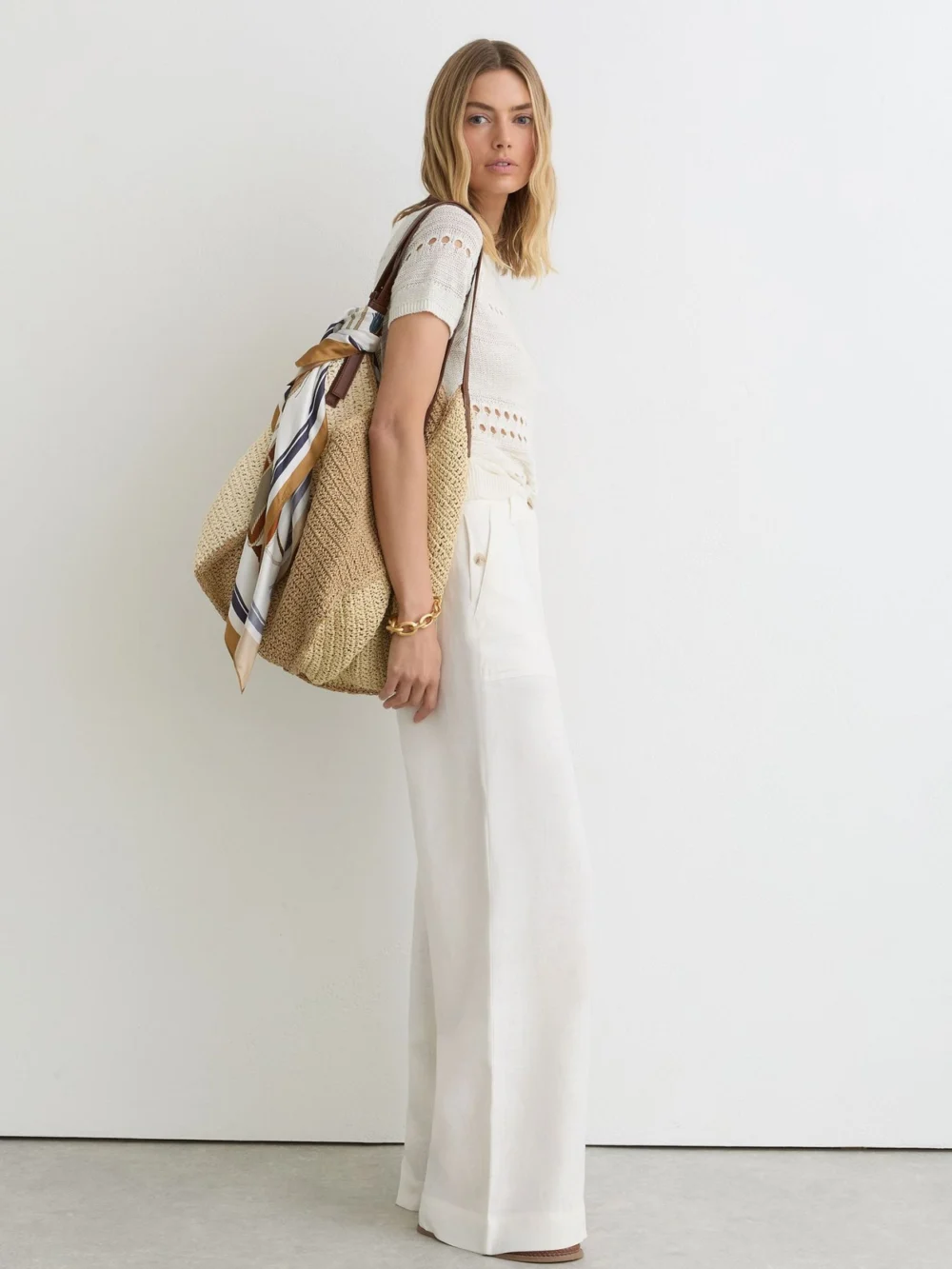 Reiss White Linen Textured-knit Top, view 3