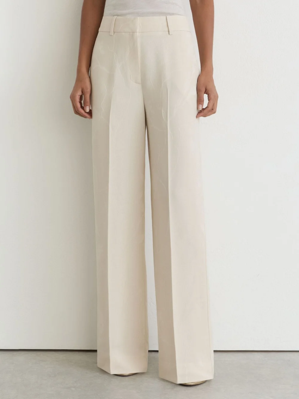 Reiss White Petite Jacquard Wide-leg Suit Trousers, view 3
