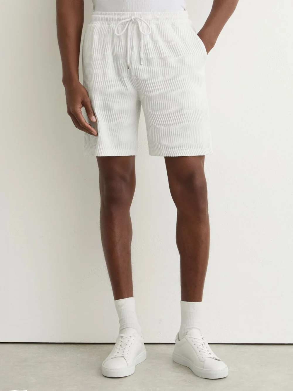 Reiss White Textured-wave Drawstring Shorts, view 4