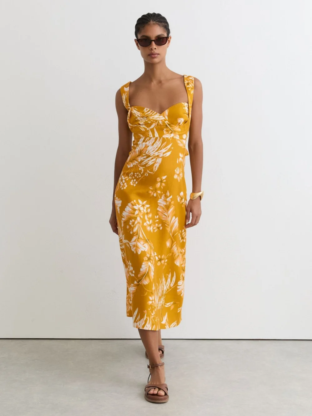 Reiss Yellow Linen Floral-print Midi Dress, view 4