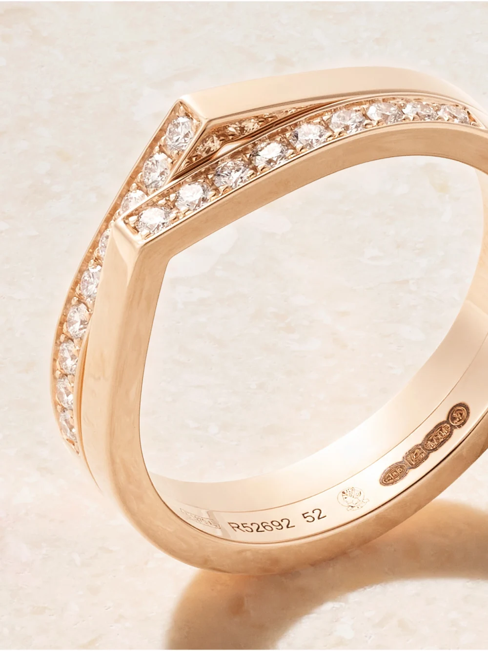 Close-up detail of the Repossi Antifer Heart 18-karat Rose Gold Diamond Ring