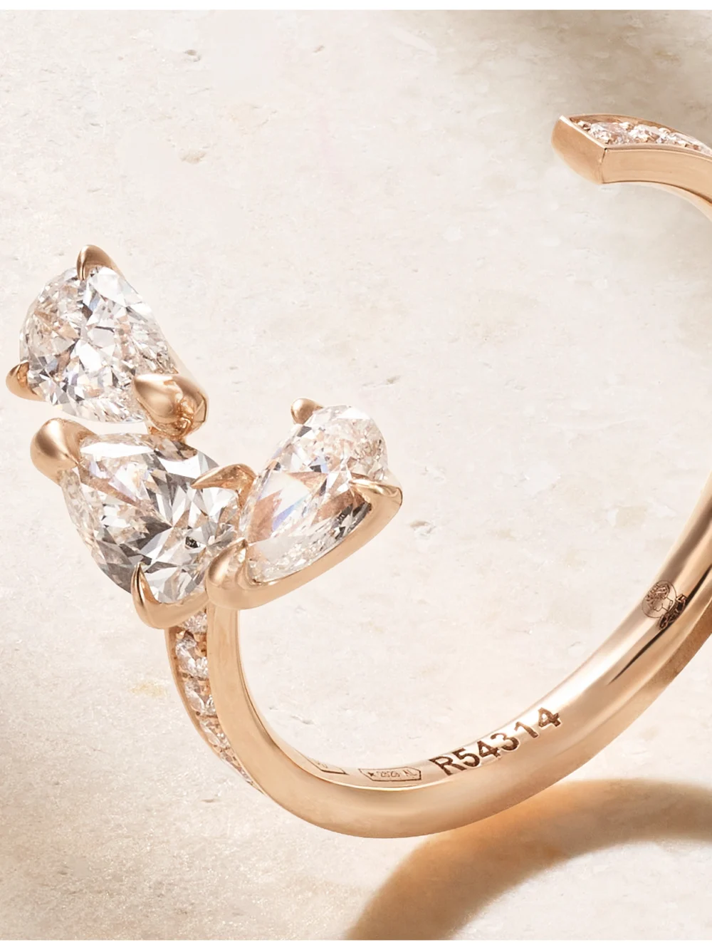 Close-up detail of the Repossi Serti Sur Vide 18-karat Rose Gold Diamond Ring
