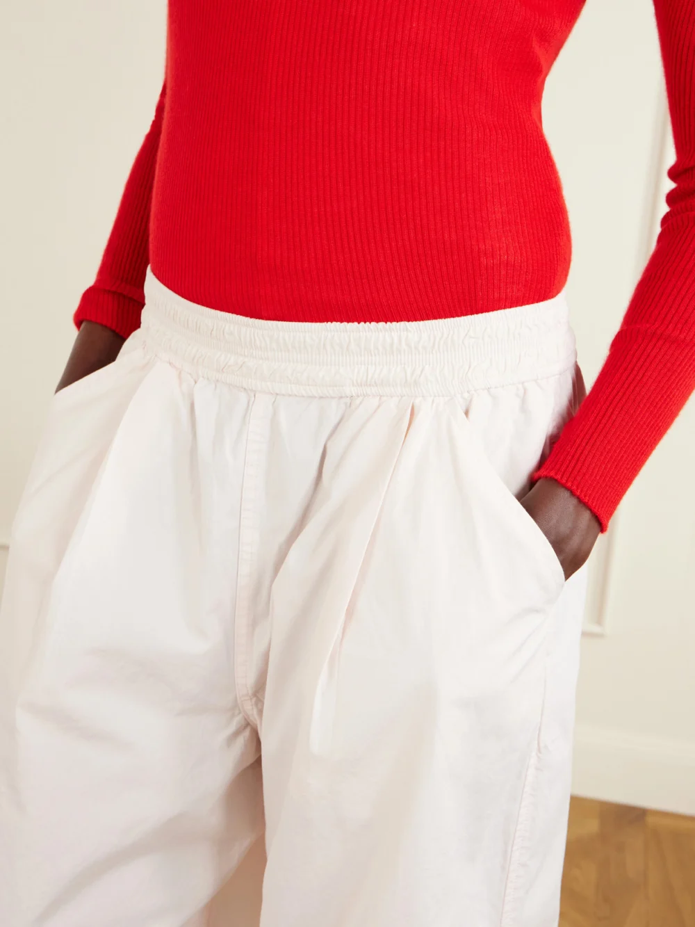 Close-up detail of the Rùadh Forbes Organic Cotton-poplin Balloon Pants