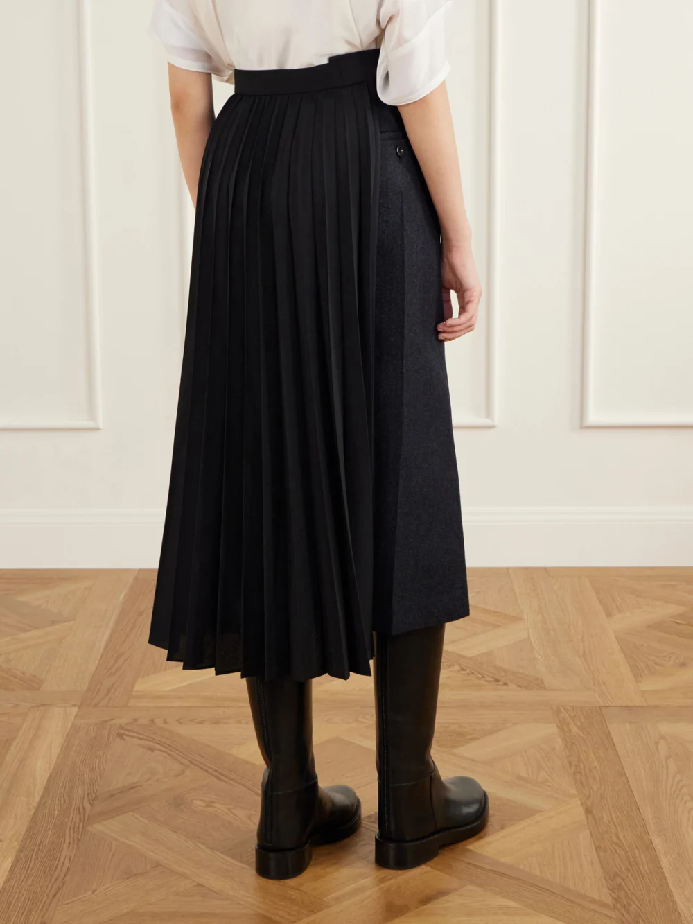 Back view of the Sacai Pleated Herringbone Wool-blend Midi Skirt